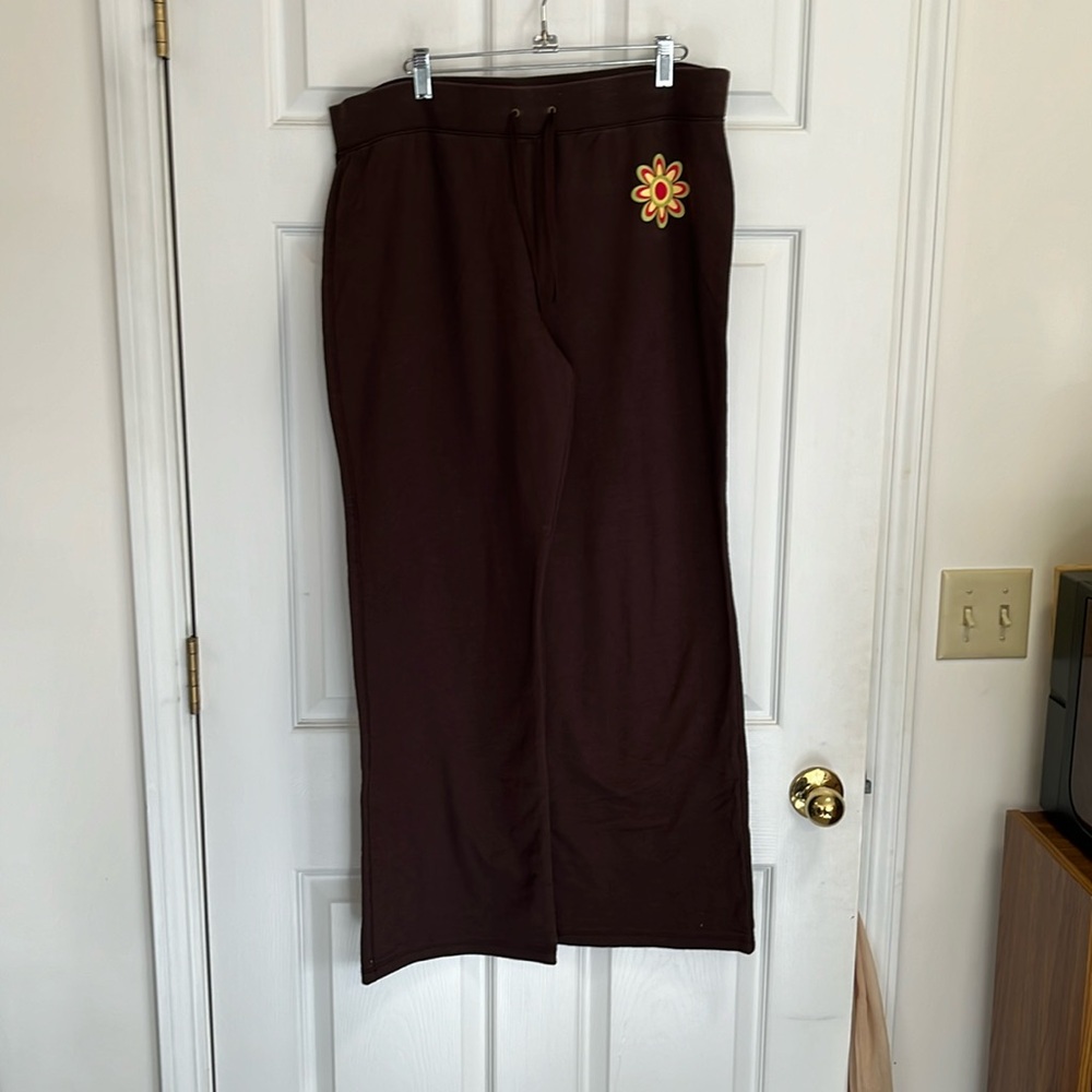CATO JOGGERS SIZE LARGE